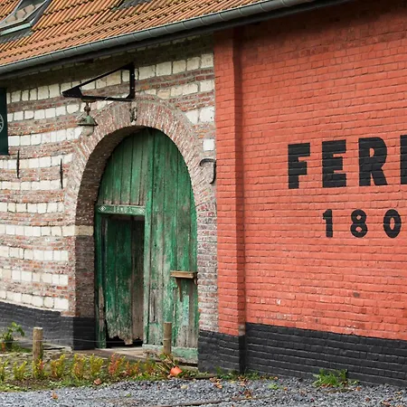 Cabanon A La Ferme1802